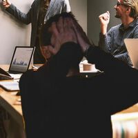 Más de la mitad de los trabajadores sufren síndrome postvacacional. Estas medidas pueden ser efectivas para la gestión del equipo 