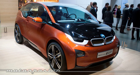 El BMW i3, con extensor de autonomía opcional desde su lanzamiento a finales de este año