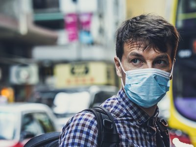 ¿Es más seguro ir al trabajo en coche, caminando o en metro?