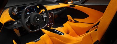 El McLaren W1 es un hiperdeportivo de 2,4 millones con un detalle que probablemente no conocías: el asiento del conductor no se puede ajustar. Y tiene todo el sentido