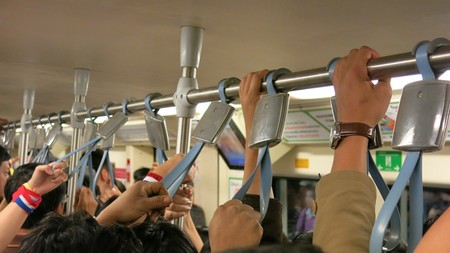 Toyota Coche Vs Transporte 05