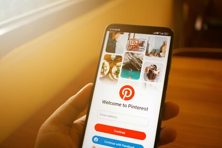 Amazon sabe que los centennials viven en TikTok y Pinterest, así que ahora podrán comprar sin salir de sus redes sociales