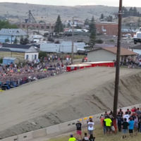 El vídeo más impresionante que verás hoy es éste récord de salto en camión