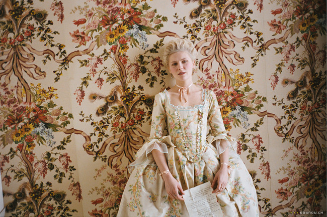 Marie Antoinette Screen2 Large