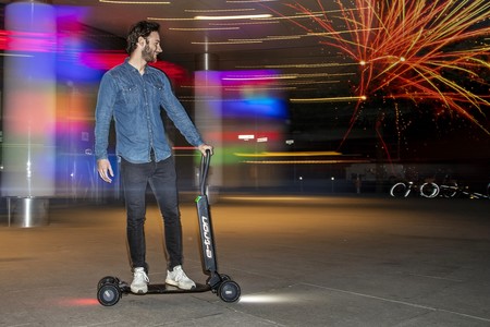 Audi E Tron Scooter Patinete Electrico 8