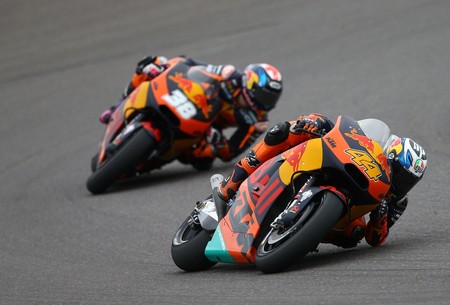 KTM también hace historia en MotoGP con sus primeros puntos, aunque a Pol Espargaró le supo a poco