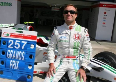 Barrichello confirmado, Senna cabreado