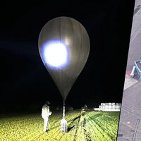 Usar globos aéreos para pasar tabaco de contrabando es común en Europa del Este. Y entonces los aeropuertos tienen un problema