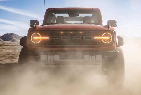Ford Bronco Raptor 12