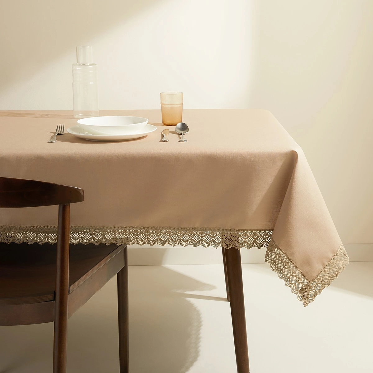  Mantel antimanchas resinado Wendy 2 El Corte Inglés.