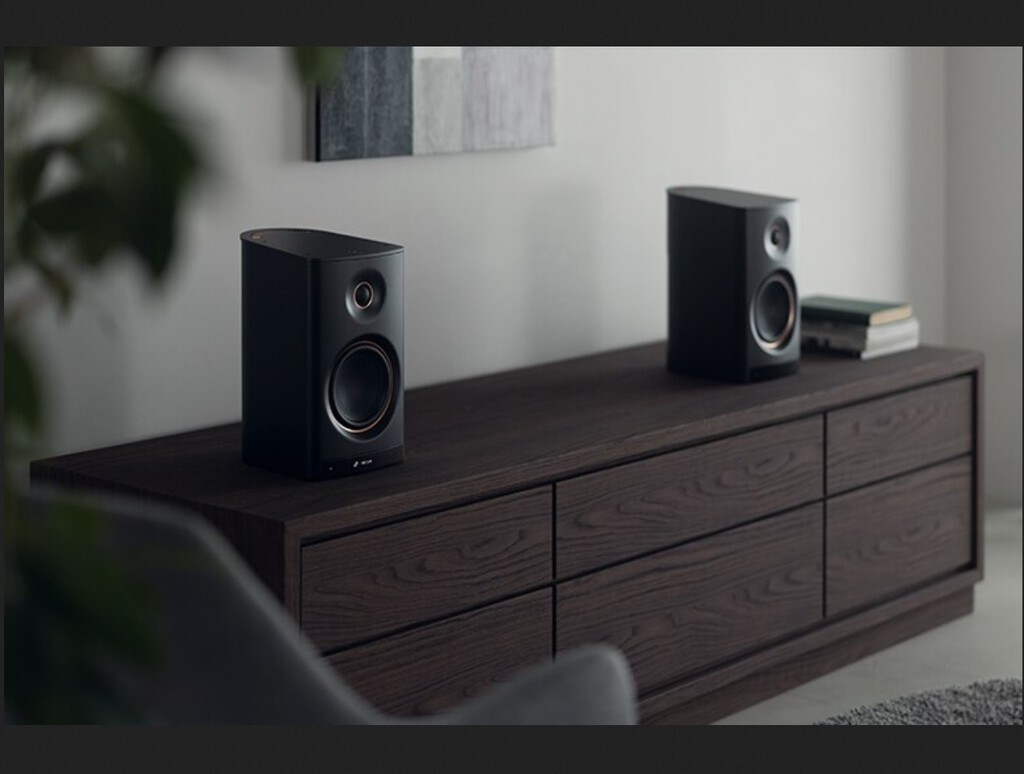 Los nuevos altavoces de Yamaha quieren llevar el clásico sonido HiFi estéreo a tu Smart TV como alternativa a las barras de sonido 