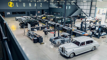 Lunaz Aston Martin DB6 eléctrico