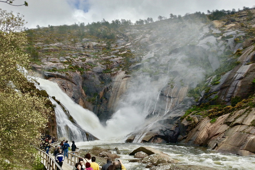 Ézaro, una espectacular cascada sobre el Atlántico