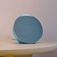 Para escuchar música, hacer llamadas y más: Amazon está rematando su bocina inteligente Echo Pop ahora con Alexa+