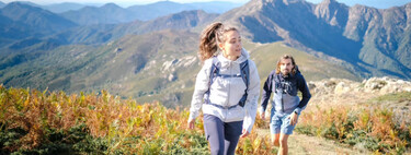 Decathlon rebaja la chaqueta ultraligera ideal para protegerte del viento y la lluvia este otoño