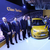 Stellantis apostó al todo eléctrico en 2030. Ahora tiene 22.000 millones en juego y dos fábricas nuevas canceladas