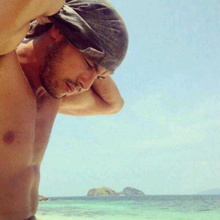 ¡Que se lo llevan! Mario Casas tiene un pie y medio en Hollywood