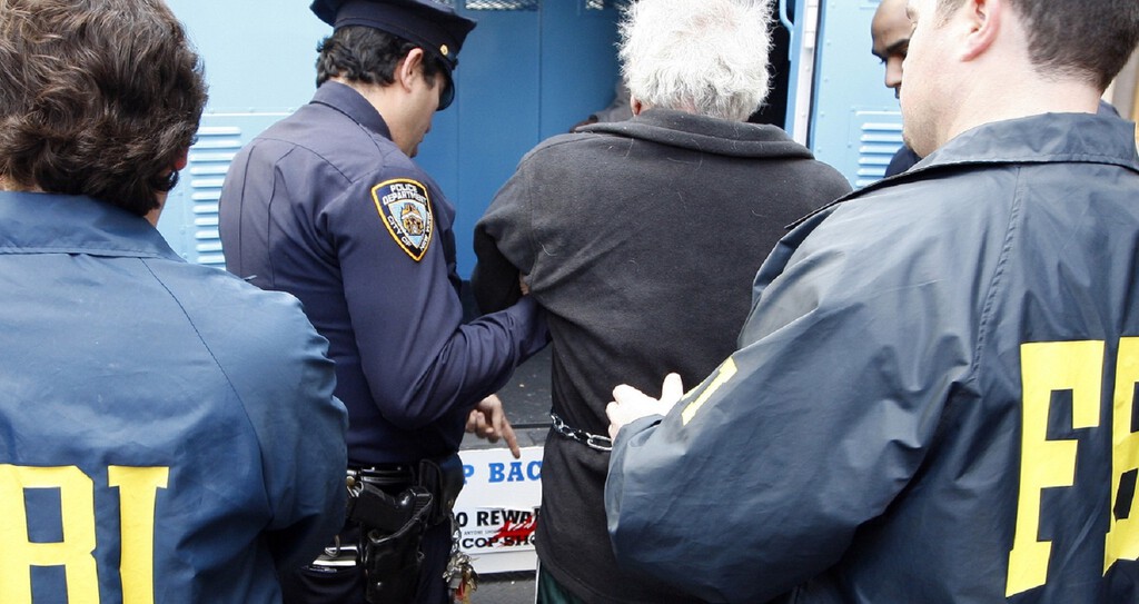 El FBI busca víctimas de estafa en Steam y señala ocho juegos con malware 