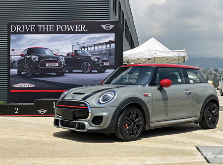 MINI Racing Strategy 2019/2020: si no conoces el lado más picante de MINI con esto ni lo olvidarás