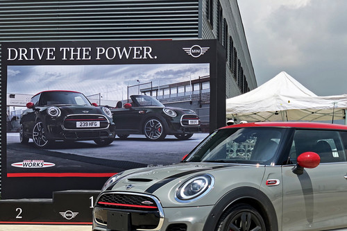 MINI Racing Strategy 2019/2020: si no conoces el lado más picante de MINI con esto ni lo olvidarás