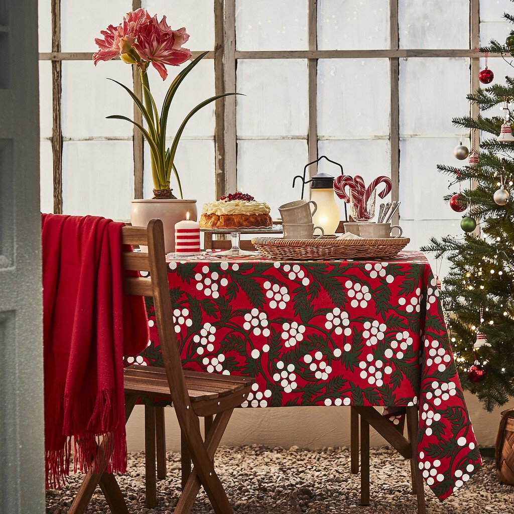 Ni Duralex ni Santa Clara: Ikea triunfa esta Navidad con la nueva vajilla extra grande para mesas elegantes