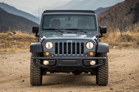¿368 hp en el nuevo Jeep Wrangler 2.0 litros turbo? Eso parece aunque no lo creemos