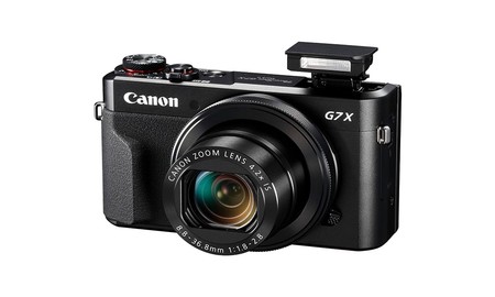 Por casi 200 euros menos, en eBay tienes una completa compacta como la Canon PowerShot G7 X Mark II