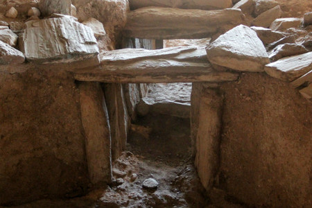 dolmen