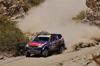 Carlos Sainz y Nasser Al-Attiyah separados por un suspiro en la general