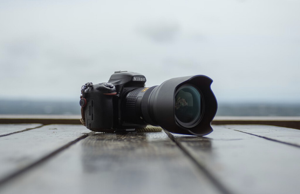 Nikon dice adiós definitivamente a las SLR: su futuro está en las cámaras 