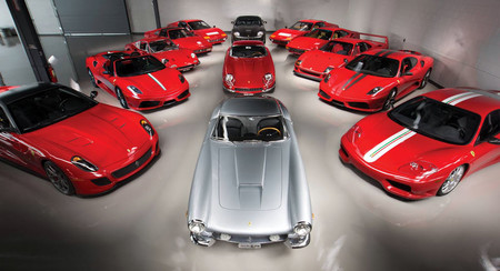 Una colección completa de 13 Ferrari a subasta: casi 15 millones de gloria automovilística italiana