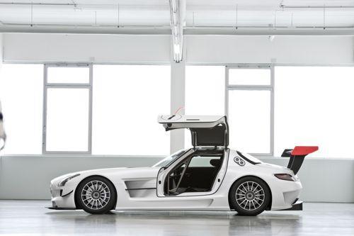 Mercedes-SLS GT3-04