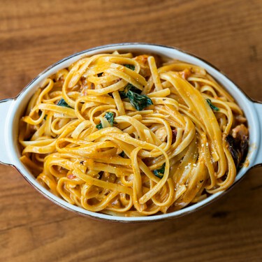 Alta cocina con ingredientes que tienes en casa: la sencilla receta de pasta de un chef con ocho estrellas Michelín