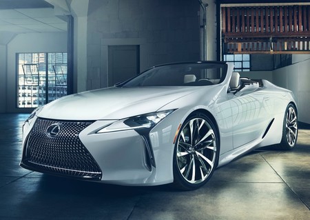 El Lexus LC Convertible de producción podría debutar en Goodwood