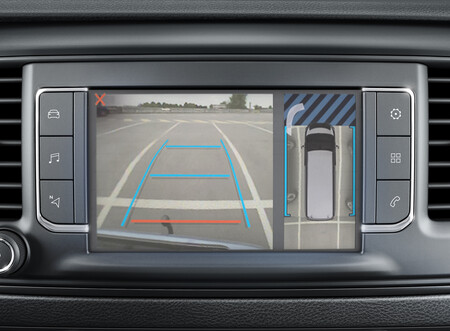 Toyotaproaceversoelectric20216