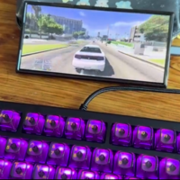 Este usuario no esperó a Rockstar y decidió correr GTA 5 en su celular con teclado y ratón: esto fue lo que hizo 