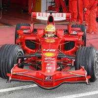 Los pinitos de Valentino Rossi con la Fórmula 1: probará el Mercedes de Lewis Hamilton en diciembre