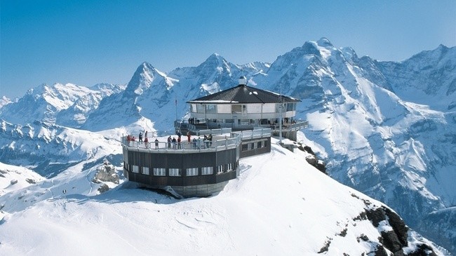 Si te gusta James Bond deberías visitar la montaña de Schilthorn