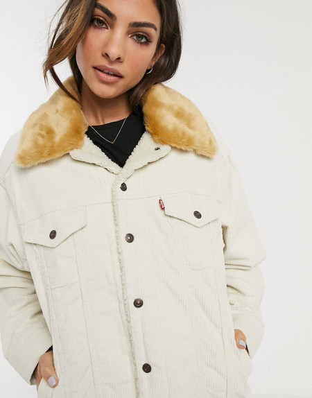 Con esta chaqueta Levi's tan calentita te alegrarás de que vuelva el frío ¡y está rebajada!