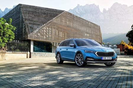 Nuevo Škoda Octavia Scout: larga vida al Octavia campero con motores de hasta 200 CV y 400 Nm