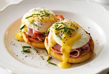 Huevos Benedictinos. Receta fácil para el desayuno