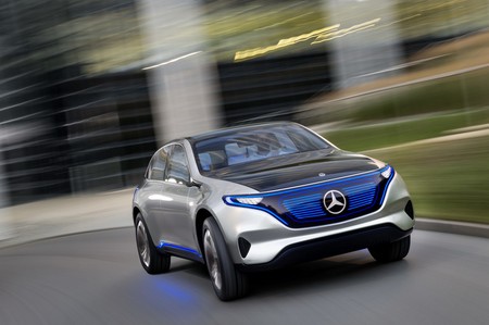 Daimler planta cara a Tesla con la construcción de una planta de baterías en Alemania