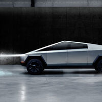 La Tesla Cybertruck se retrasa definitivamente hasta 2022: su 'Exoskeleton' se ha convertido en un reto