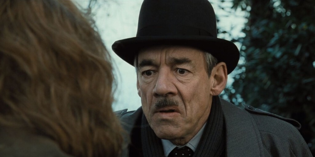 Ni la Piedra Filosofal, ni la Varita de Saúco: los fans de Harry Potter acaban de caer en la cuenta del objeto mágico más poderoso Ni la Piedra Filosofal, ni la Varita de Saúco: los fans de Harry Potter acaban de caer en la cuenta del objeto mágico más poderoso