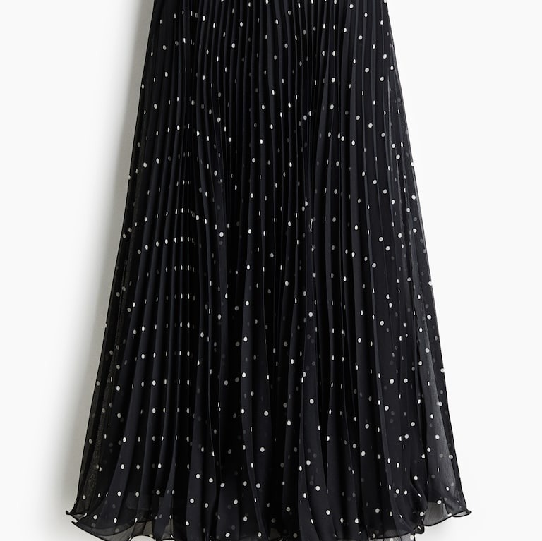 Falda plisada con lunares