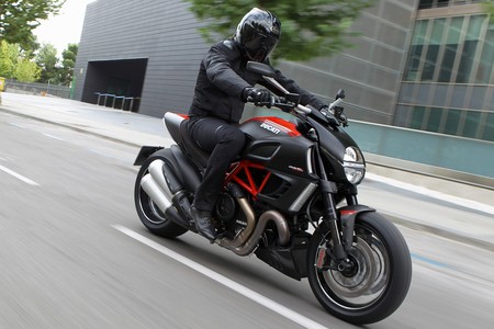 Ducati Diavel 2019 1
