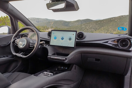 Byd Dolphin Interior Horizntal