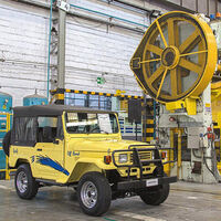 Toyota lleva casi 100 años usando la misma máquina para fabricar sus coches. Se la llevó de un continente a otro para demostrar que las cosas ya no duran lo que antes 