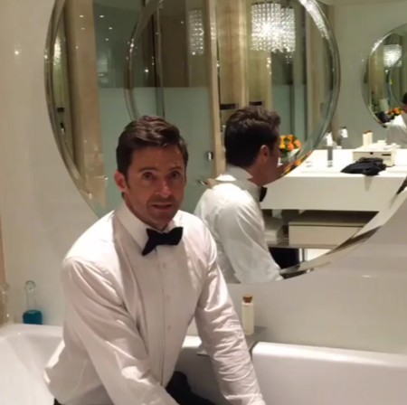 Preparaos que Hugh Jackman nos trae de vuelta los cubos de agua helada