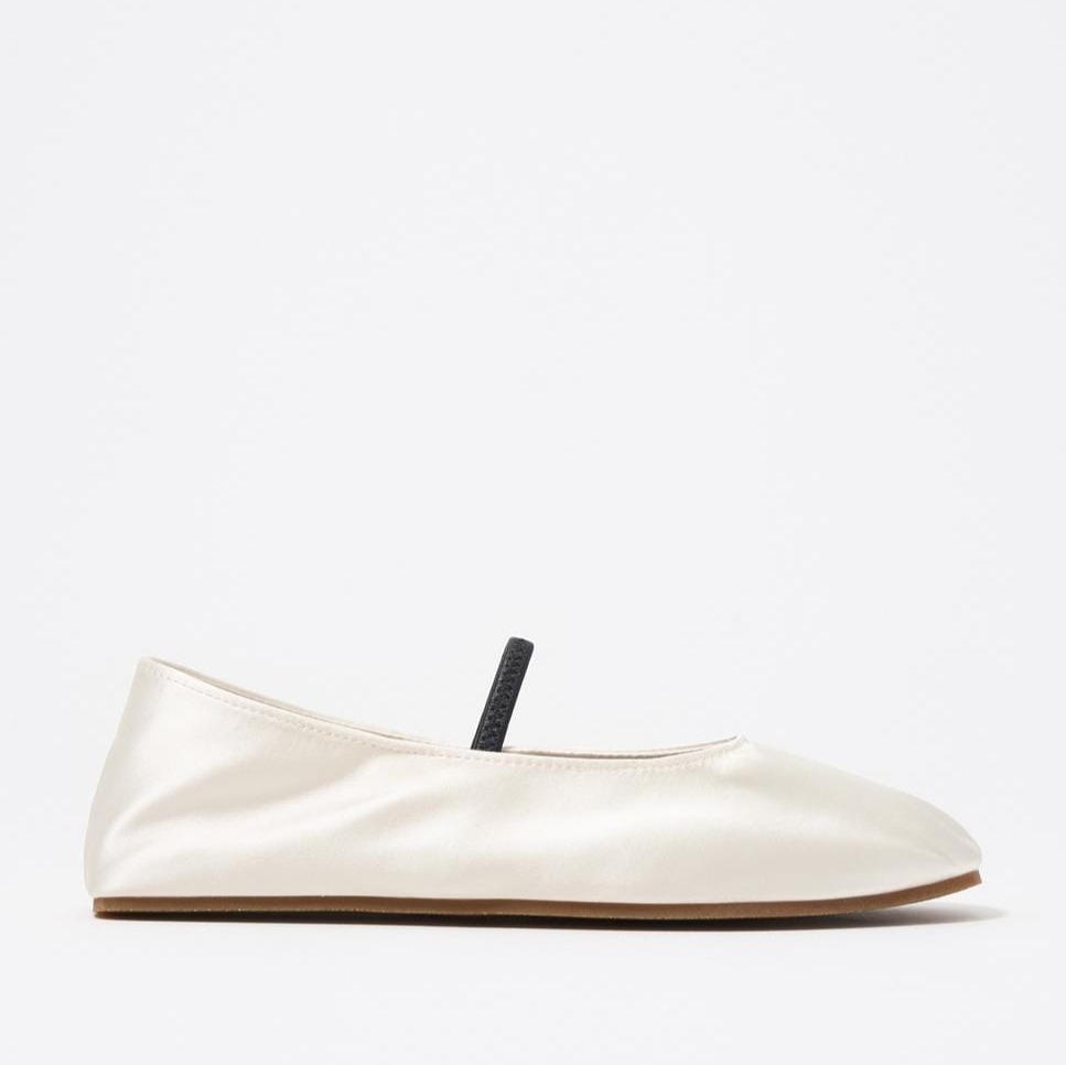 Bimba y Lola
Bailarinas de mujer de satén con elástico